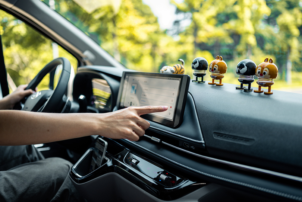 A smarter view of your surroundings